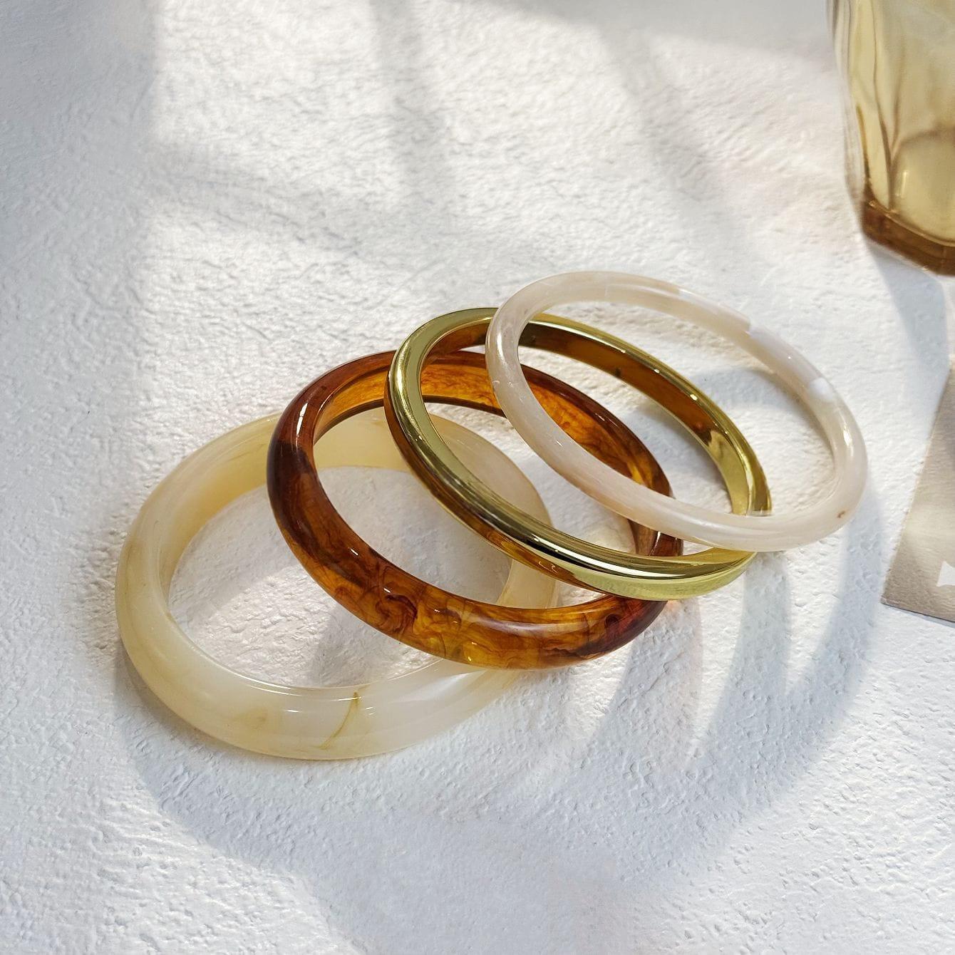 HC179: Trendy Resin Bangle Set (4pcs)