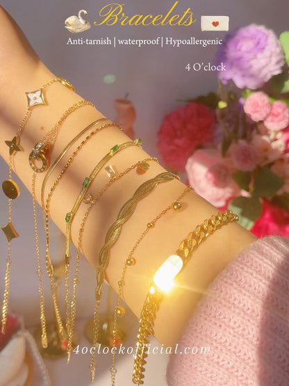 B46: 18k Gold Plated Stainless Steel Minimalist Bracelet:White Star