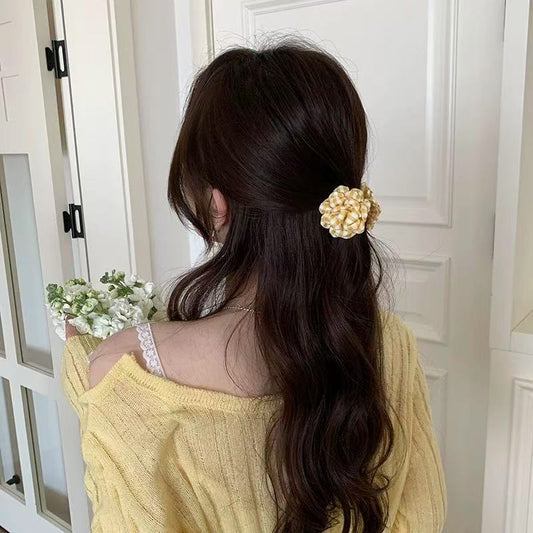 Gingham Flower Hairclaws: Yellow