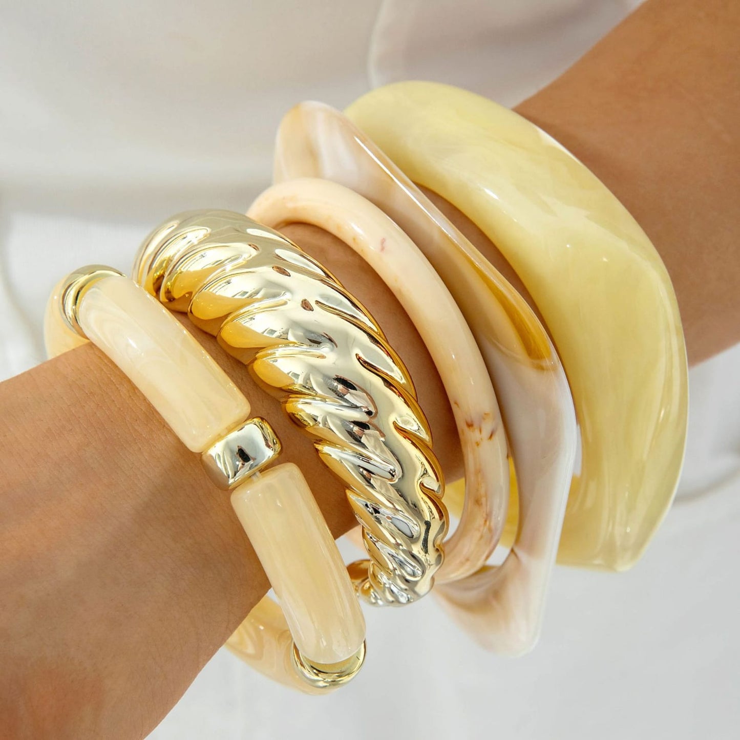 HC216: Trendy Resin Bangle Set (5 pcs)