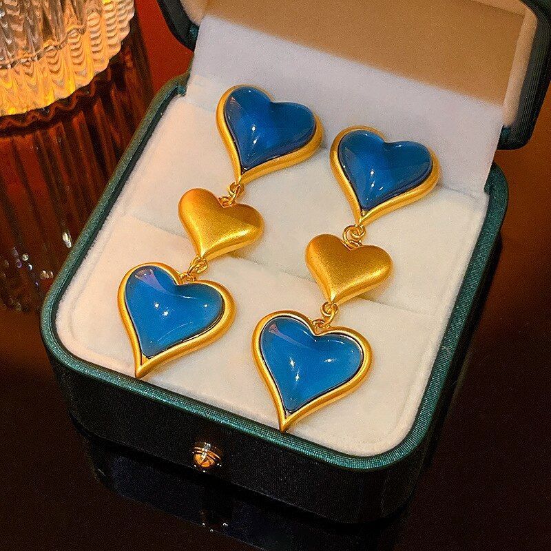 Vintage Earrings: Deep Ocean Heart