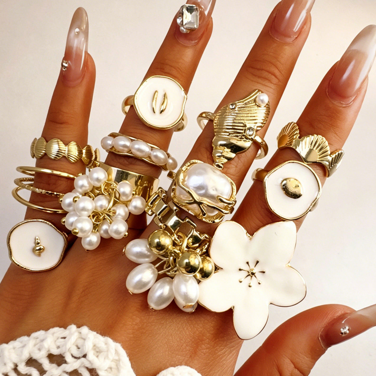 RS124: Maximalistic Finger Ring Sets (Golden) - 12 pcs