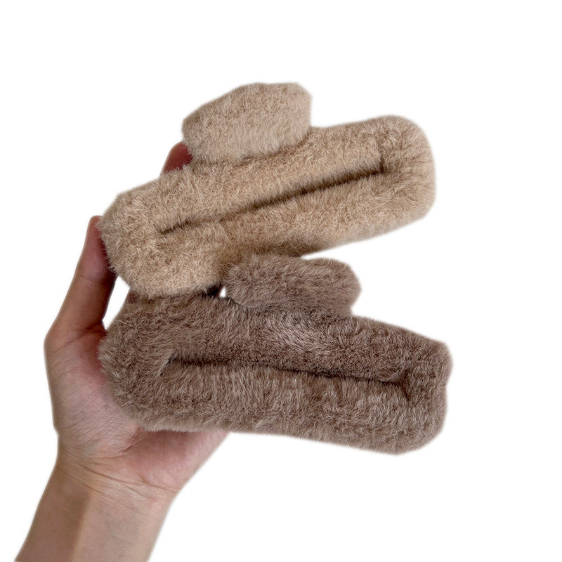 Plushy Hairclaw: Camel