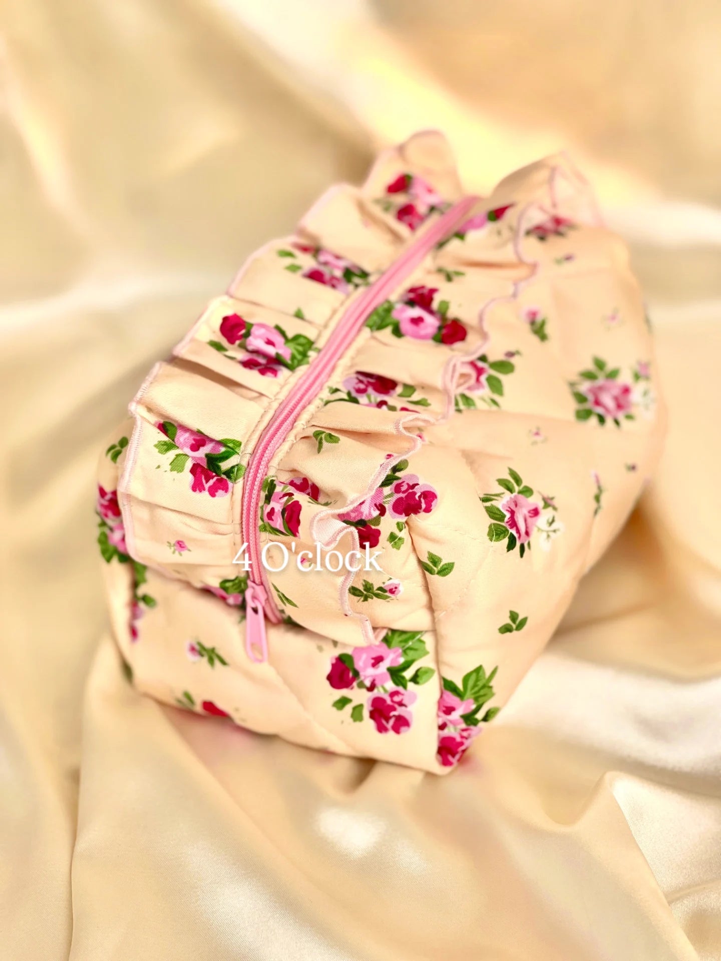 🎀 20.Pinteresty Makeup Bag: Yellow Lace 🫧