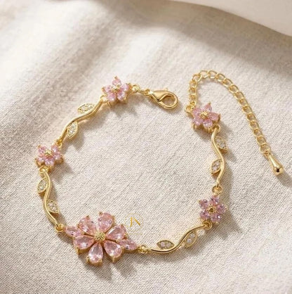 B107: Pinteresty Flower Bracelet: Pink