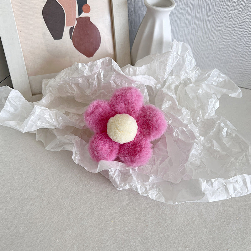 Plushy Flower Hairclaws: Pink