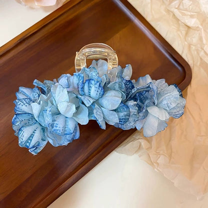 Hydrangea Petal Hairclaws: Blue