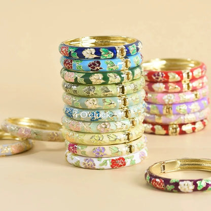 ✨🦢VC100: Vintage Victorian Enamel Bangles : Lilac Dream  🌸🕯️