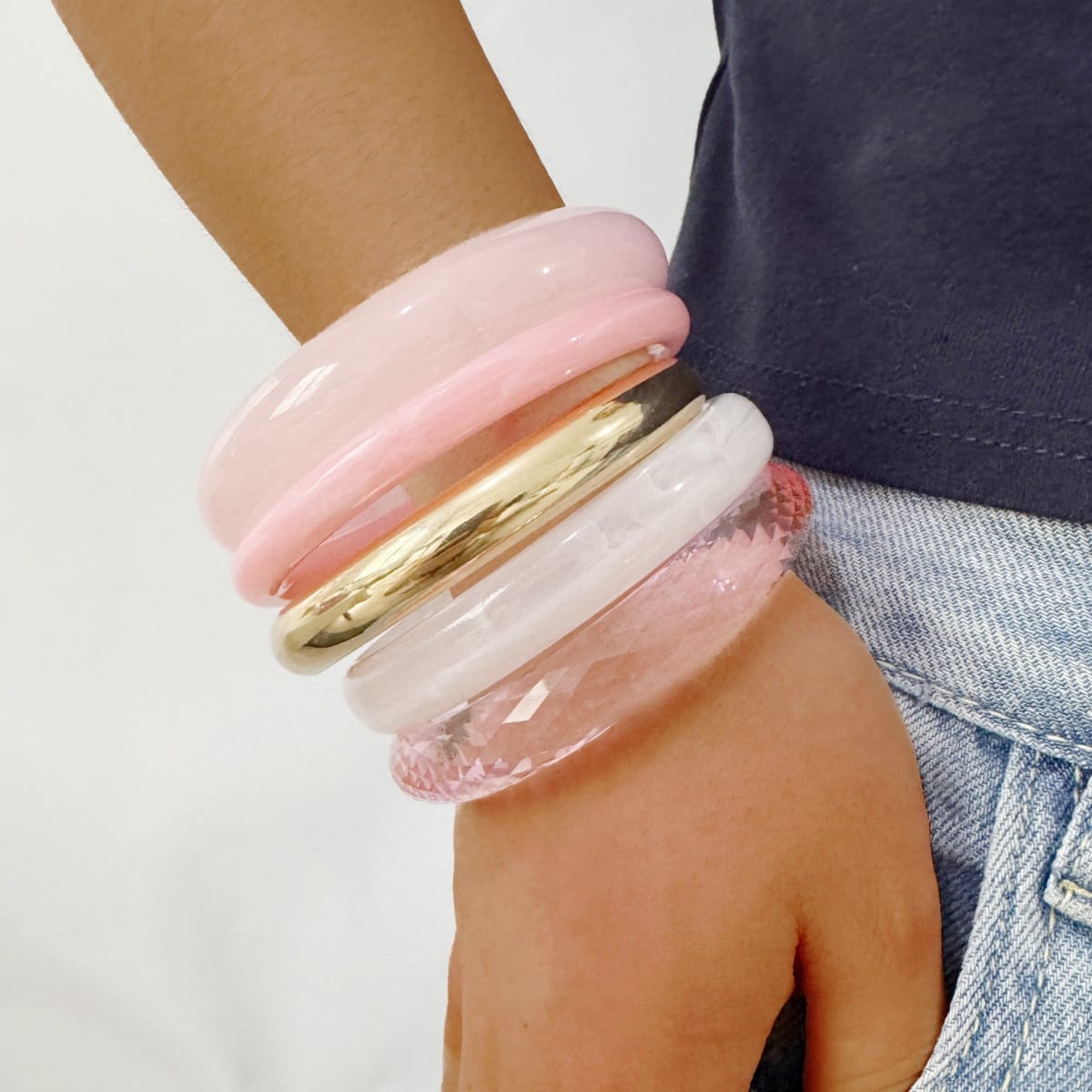 HC189: Trendy Resin Bangle Set (4 pcs)