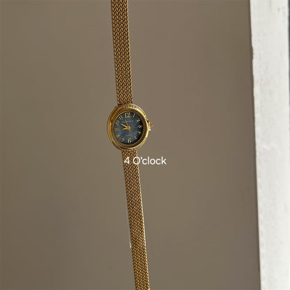 W17: DUKE NICLE Branded Wrist Watch (WITH BOX)