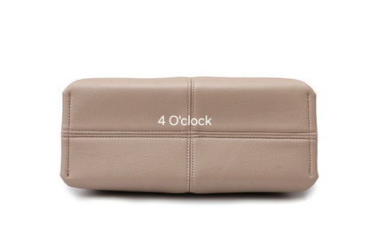 Cloud Handbag: Black