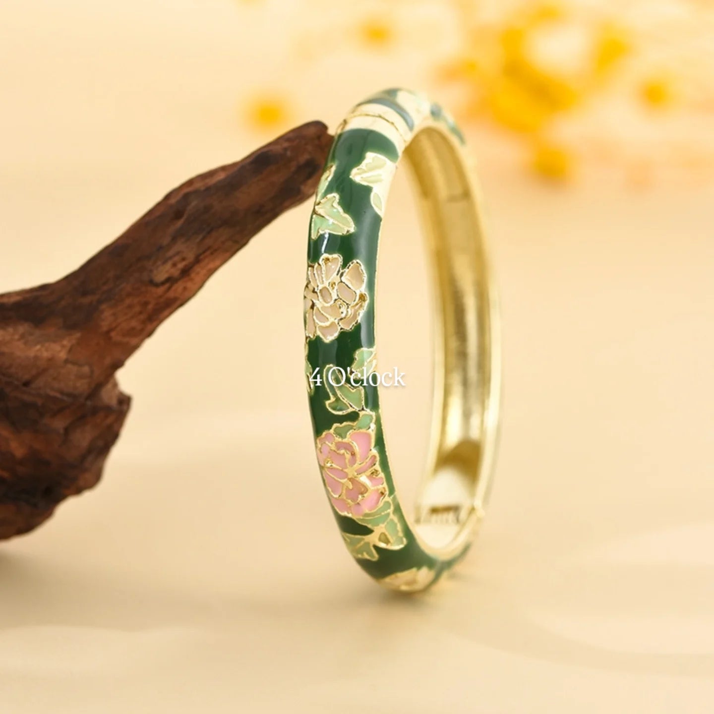 ✨🦢VC103: Vintage Victorian Enamel Bangles : Green Muse 🌸🕯️