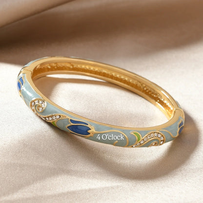 ✨🦢VC194: Vintage Victorian Enamel Bangles : Azure Whirl 🌸🕯️