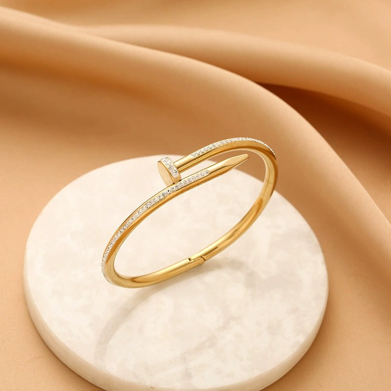 CB39: 18k Gold Plated Premium Stainless Steel Cuff Bangles: Isabella