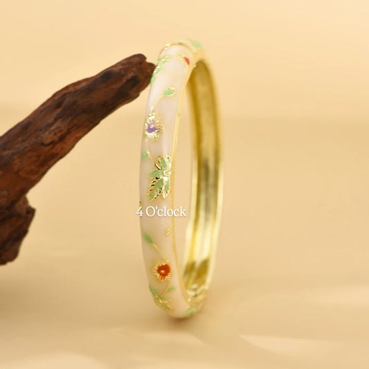 ✨🦢VC115: Vintage Victorian Enamel Bangles : Stardust 🌸🕯️