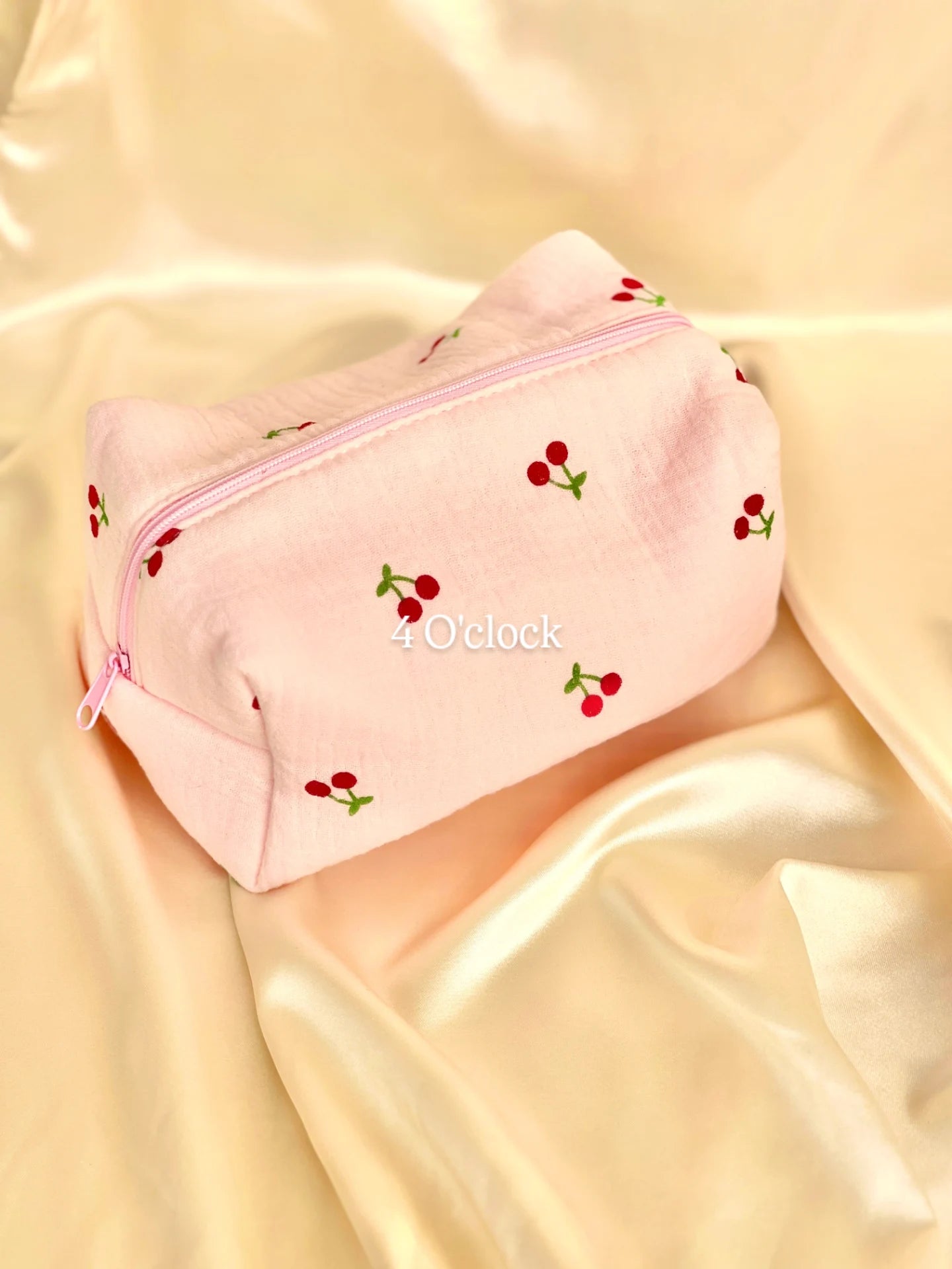 🎀 23.Pinteresty Makeup Bag: Pink Cherry 🫧