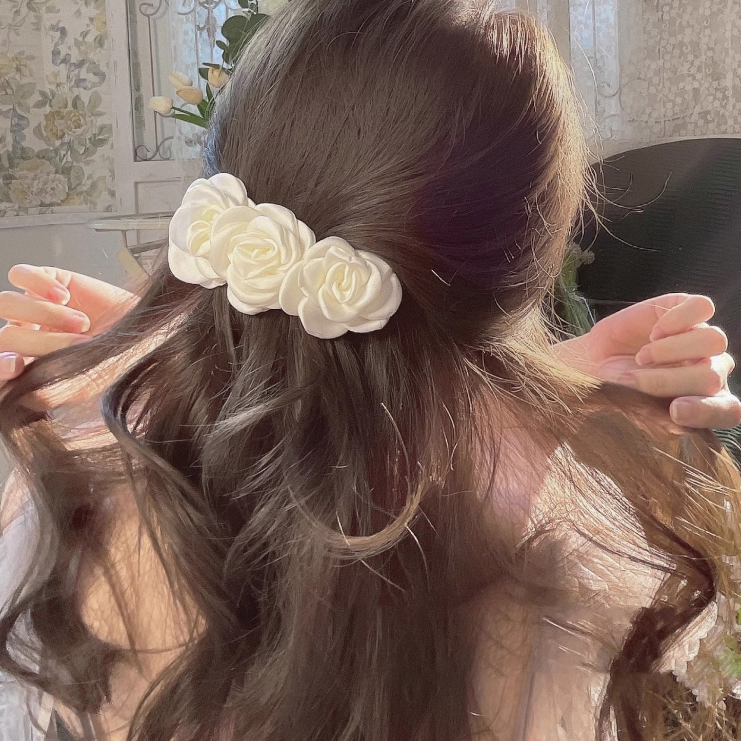 Rose Hairclip: White