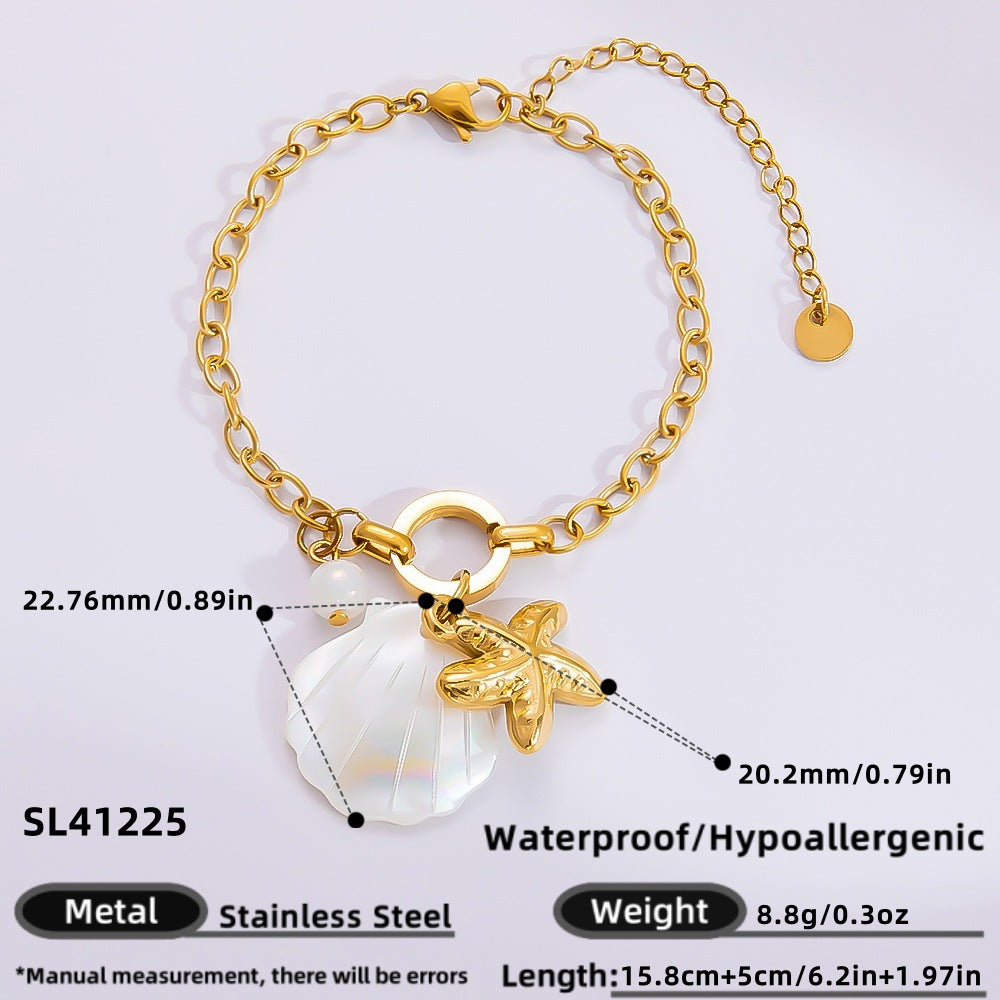 BN46: 18K Gold Plated Premium Stainless Steel Charm Bracelet