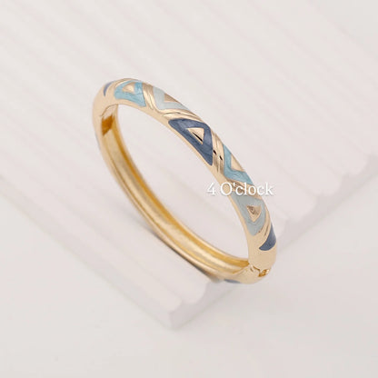 VC81: Vintage Victorian Enamel Bangles : Powder Sky