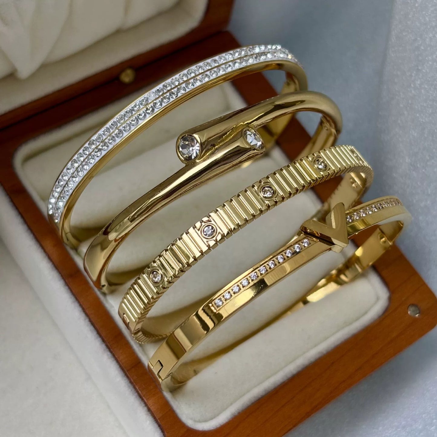CB25: 18k Gold Plated Premium Stainless Steel Cuff Bangles