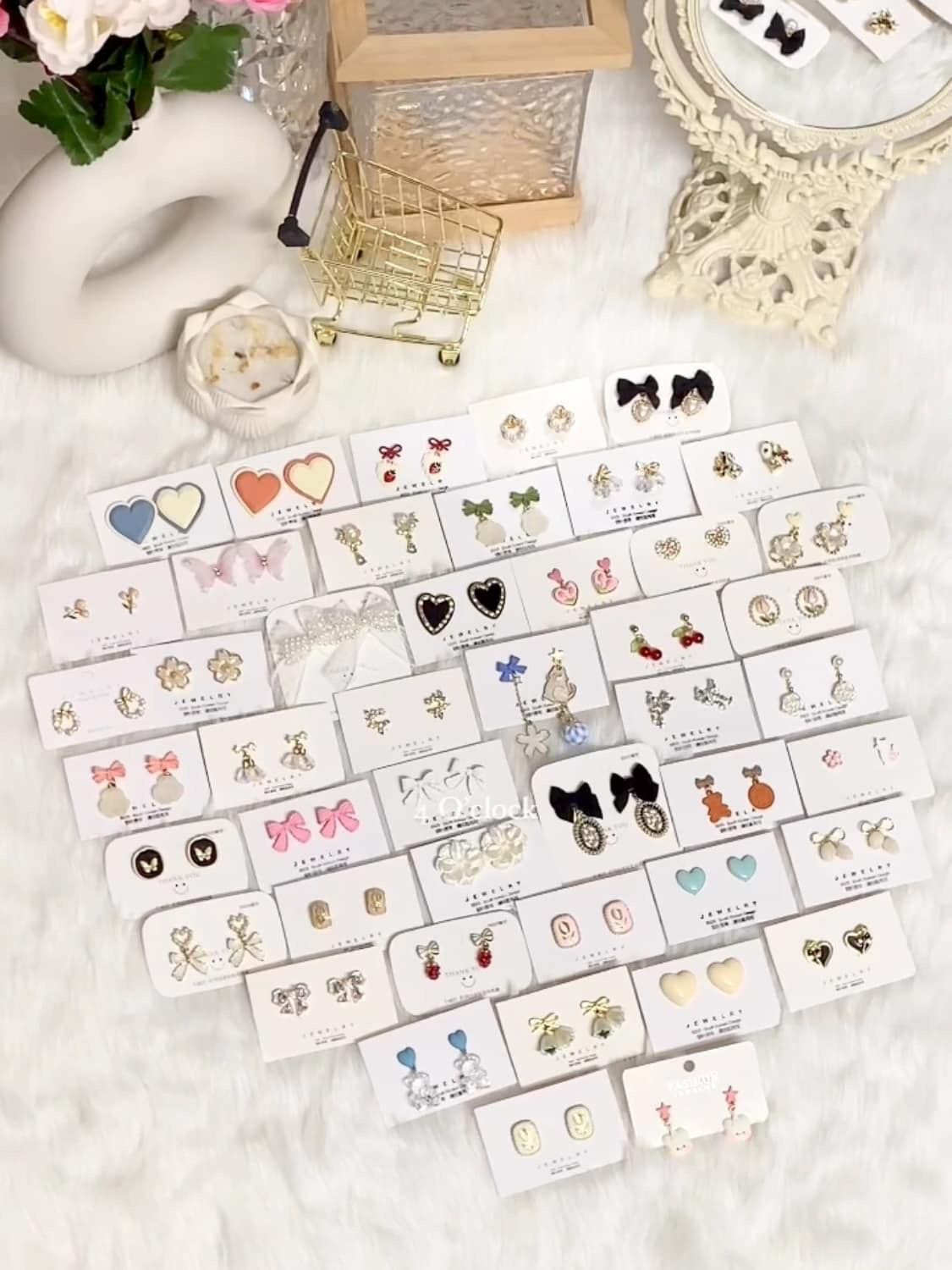 🫰🏻Korean Earrings: Vintage Pearl Bow🫧