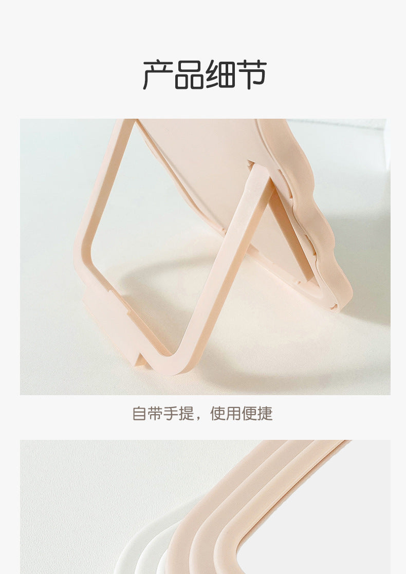 M12: Rippled Makeup Mirror: Butter Green