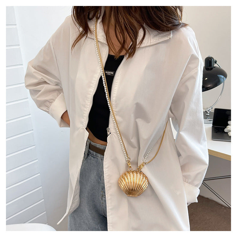 Mini Shell Clutch: Golden