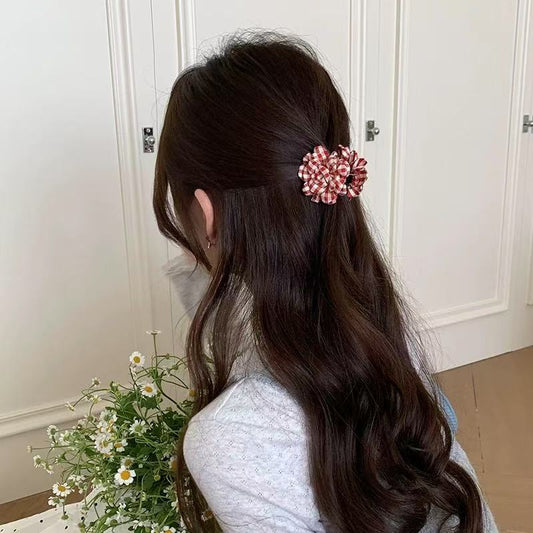 Gingham Flower Hairclaws: Red
