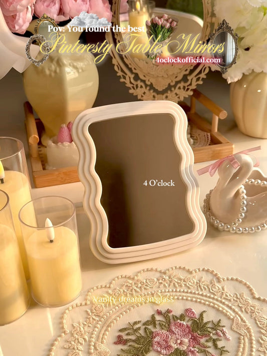 M11: Rippled Makeup Mirror: Ivory White