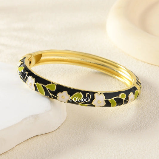 ✨🦢VC155: Vintage Victorian Enamel Bangles : Onyx Bloom 🌸🕯️
