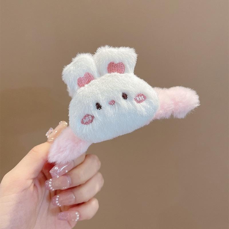 Plushy Cartoon Rabbit Hairclaws