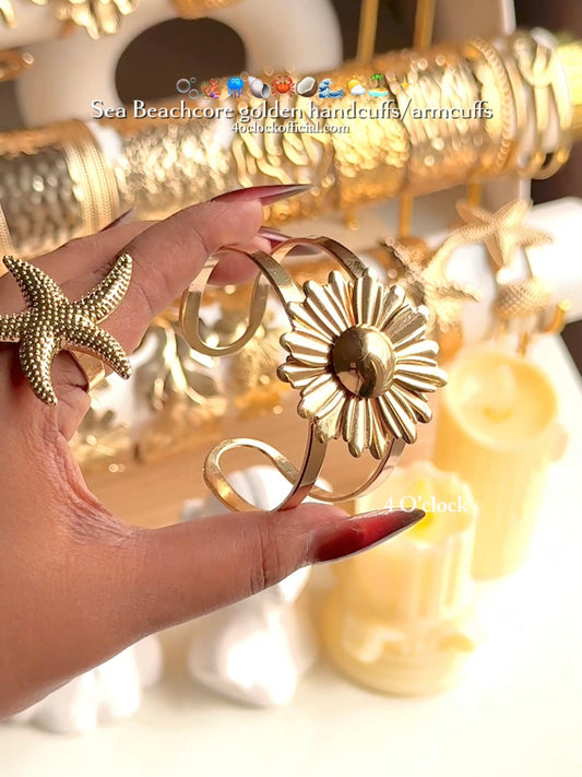 ✨HC13: Handcuff for Stack: Golden Sunflower Bracelet✨