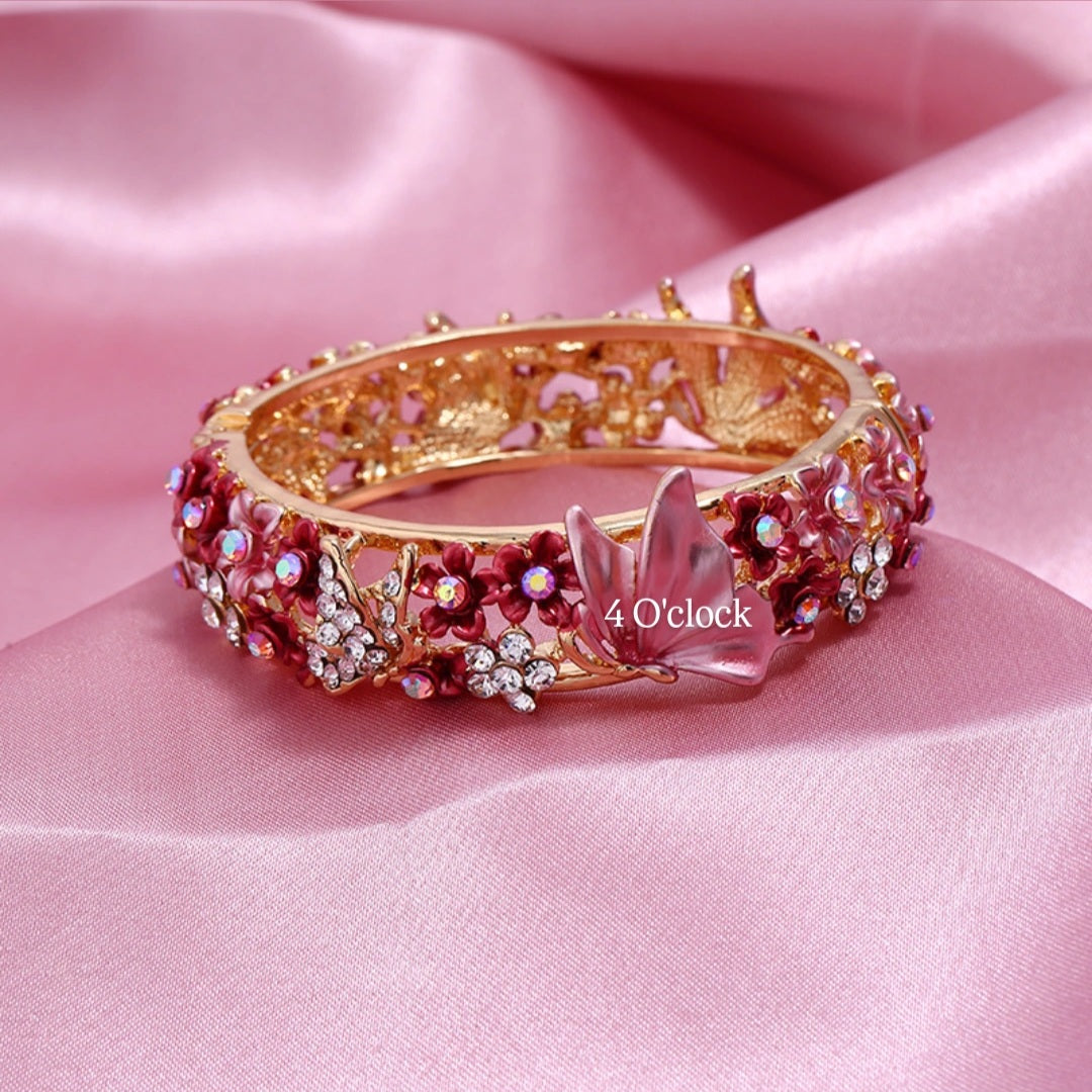 ✨🦢VC198: Vintage Victorian Enamel Bangles : Crimson Butterfly 🌸🕯️