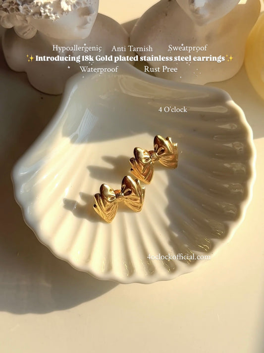 GE02 : Stainless Steel Earrings: Chunky Bow