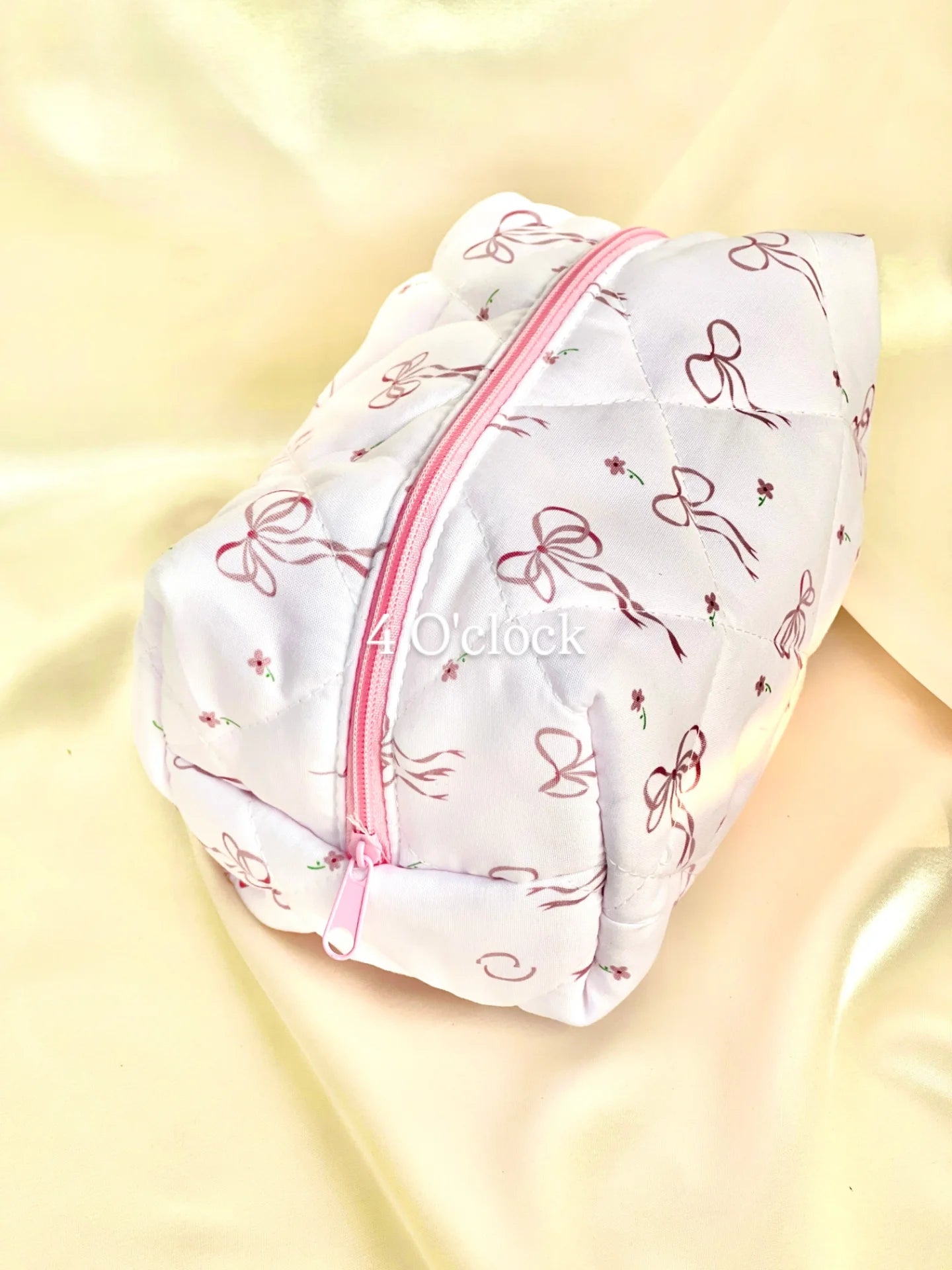 🎀 34.Pinteresty Makeup Bag: Pink Ribbon Bow 🫧