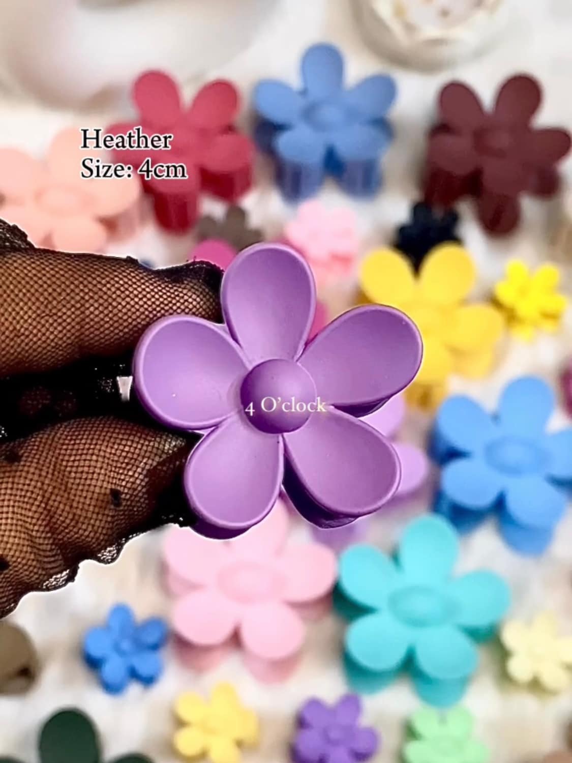 Small Flower Hairclaws: Heather