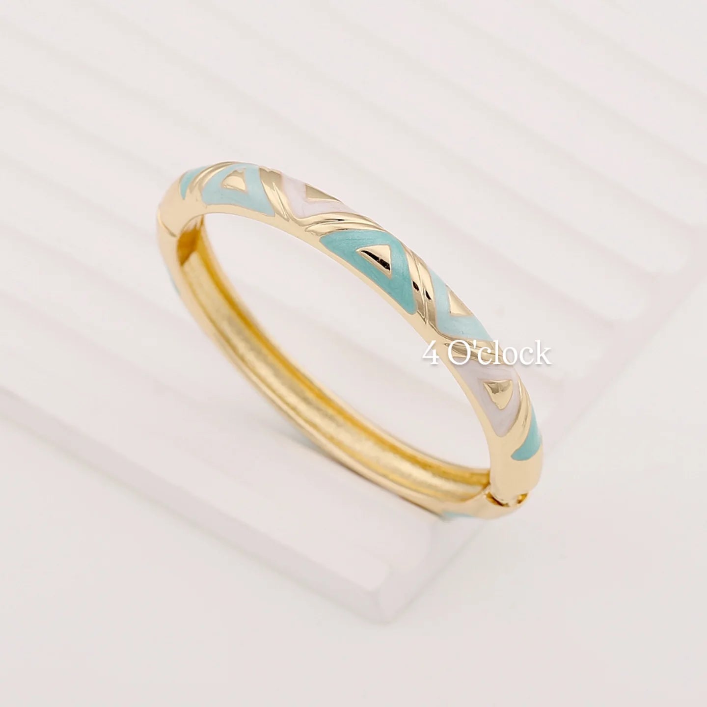 VC84: Vintage Victorian Enamel Bangles : Moonlit Ivory