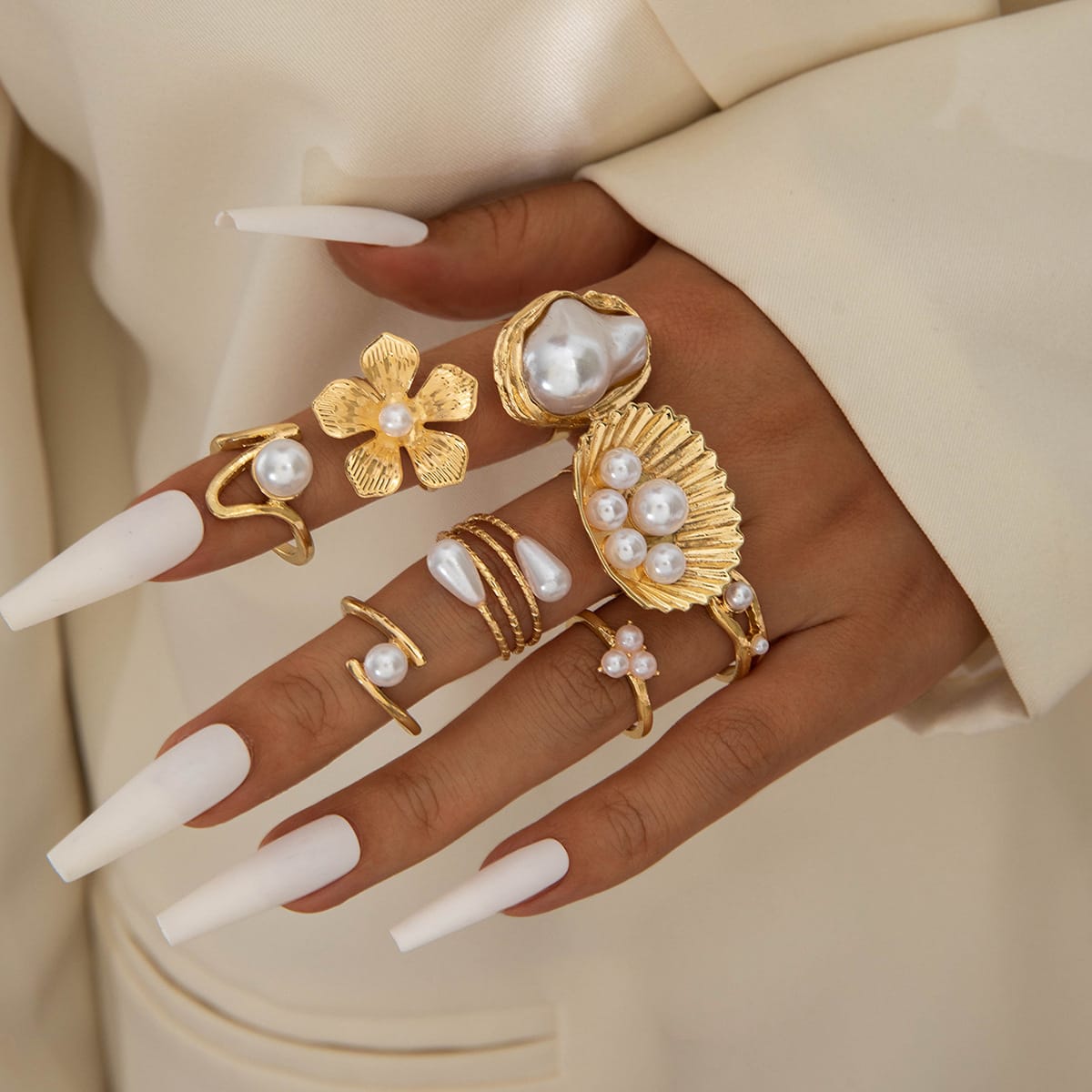 RS40: Maximalistic Finger Ring Sets (Golden) - 8pcs