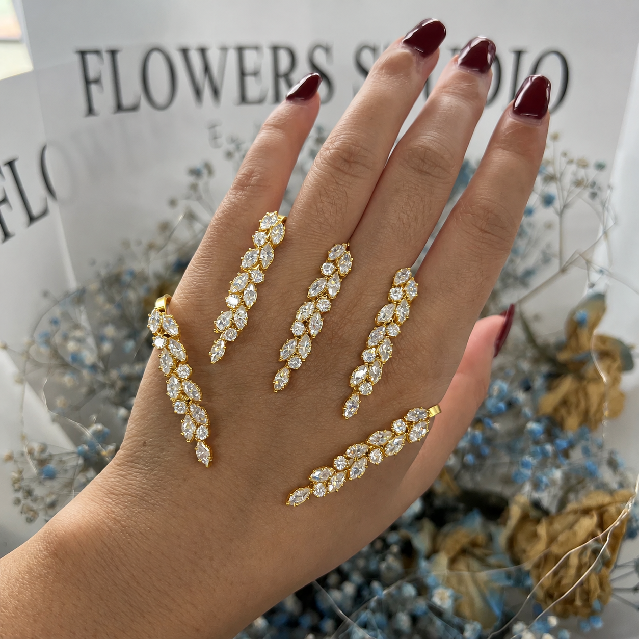 handacc08: Zircon Stone Hand Harness