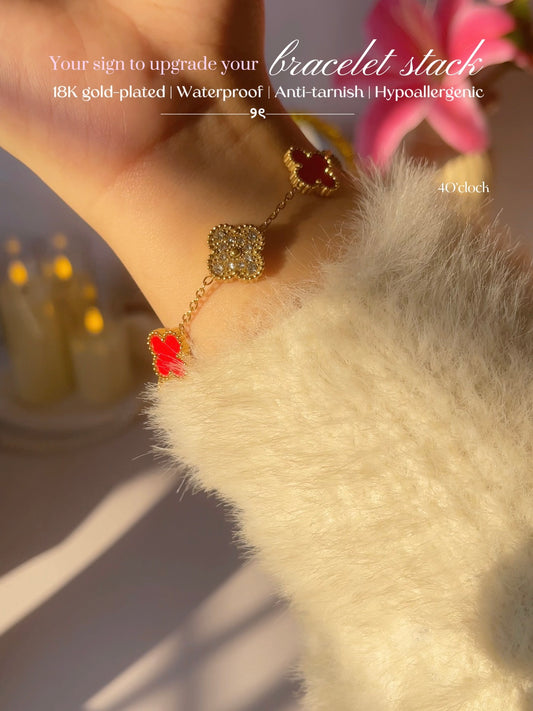 B81: 18k Gold Plated Stainless Steel Minimalist Bracelet: Golden Red Clover