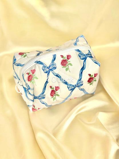 🎀 16.Pinteresty Makeup Bag: Big Butterfly Blue 🫧