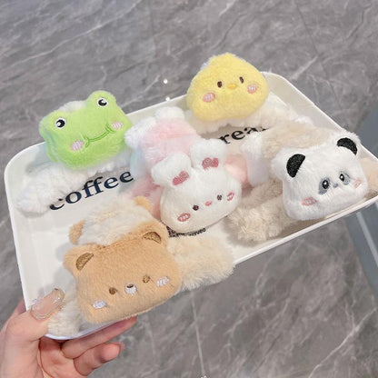 Plushy Cartoon Rabbit Hairclaws