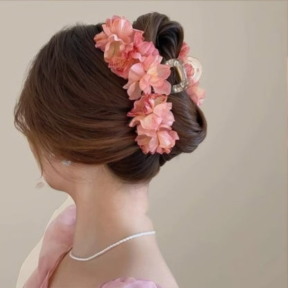 Hydrangea Petal Hairclaws: Dark Pink
