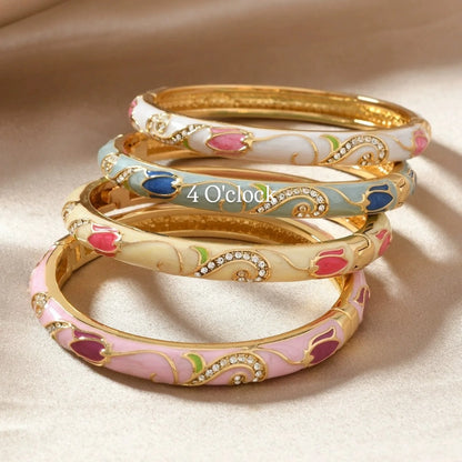 ✨🦢VC194: Vintage Victorian Enamel Bangles : Azure Whirl 🌸🕯️