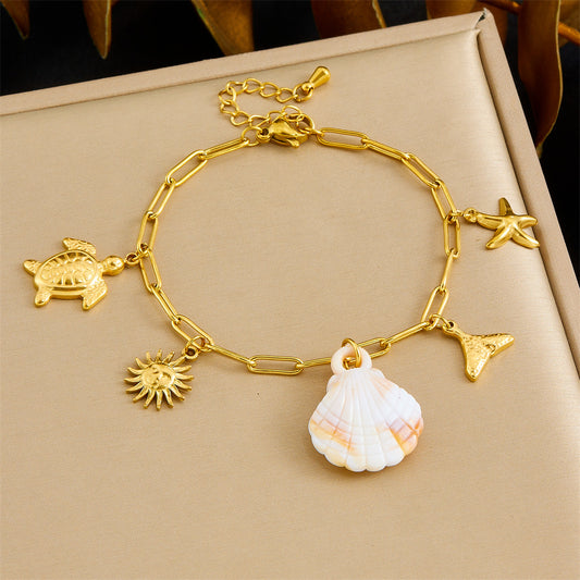 BN39: 18K Gold Plated Premium Stainless Steel Charm Bracelet