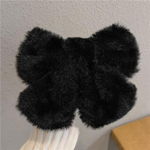 Plushy Bow Hairclips: Black