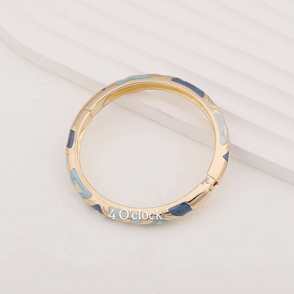 VC81: Vintage Victorian Enamel Bangles : Powder Sky