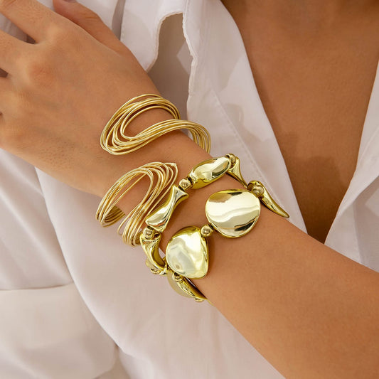 HC224: Trendy Metal Bangle Set (3 pcs)