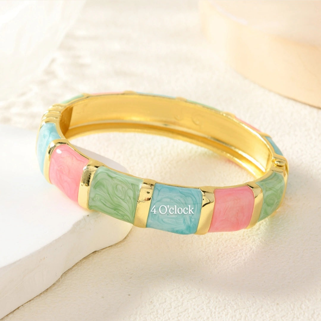 ✨🦢VC151: Vintage Victorian Enamel Bangles : Orion Haze 🌸🕯️