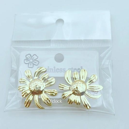 GE19: 💫Stainless Steel Earrings: Daisy 💫
